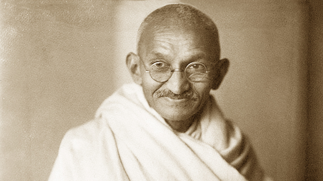 Mahatma Gandhi: Biografía, Reconocimientos y Obras